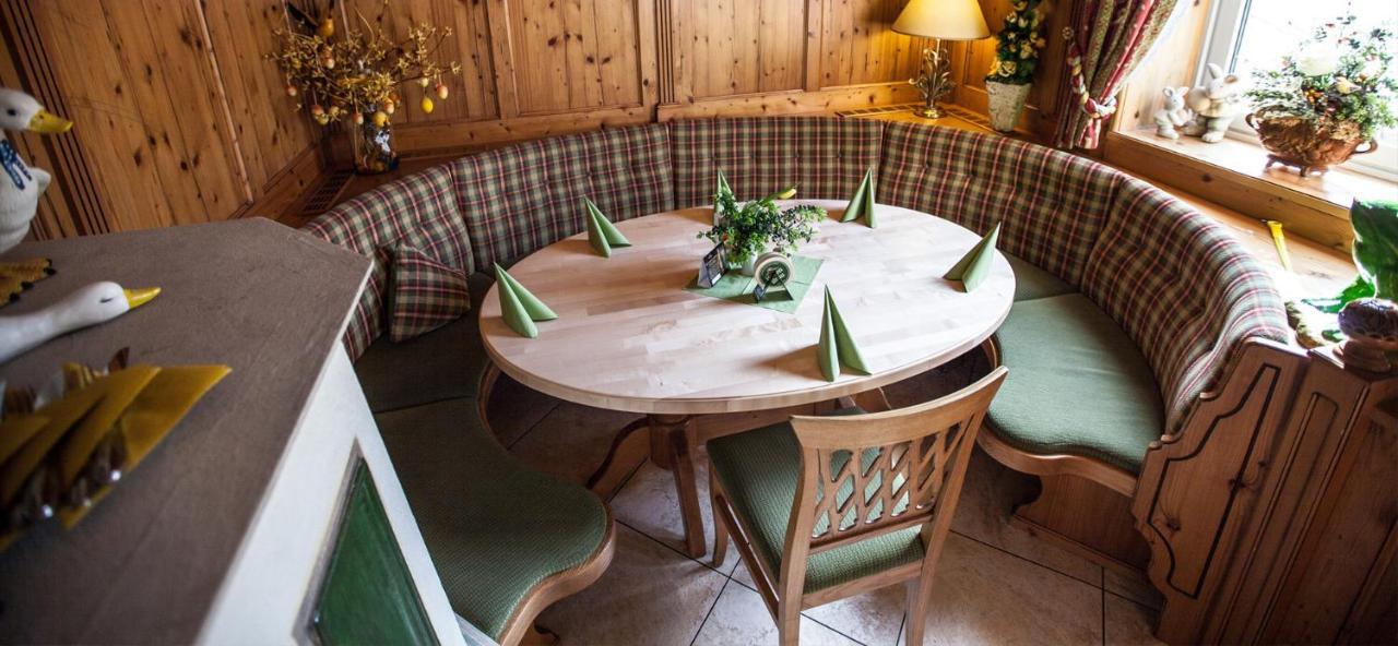 Landhotel Gasthof Huber Merching Eksteriør bilde